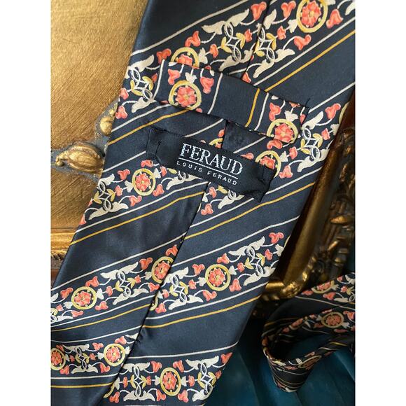 Vintage Louis Feraud silk necktie with stripes and flowers - Picture 6 of 6
